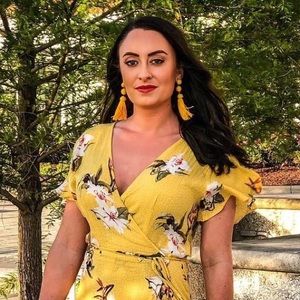 Meet your Posher, Corinne